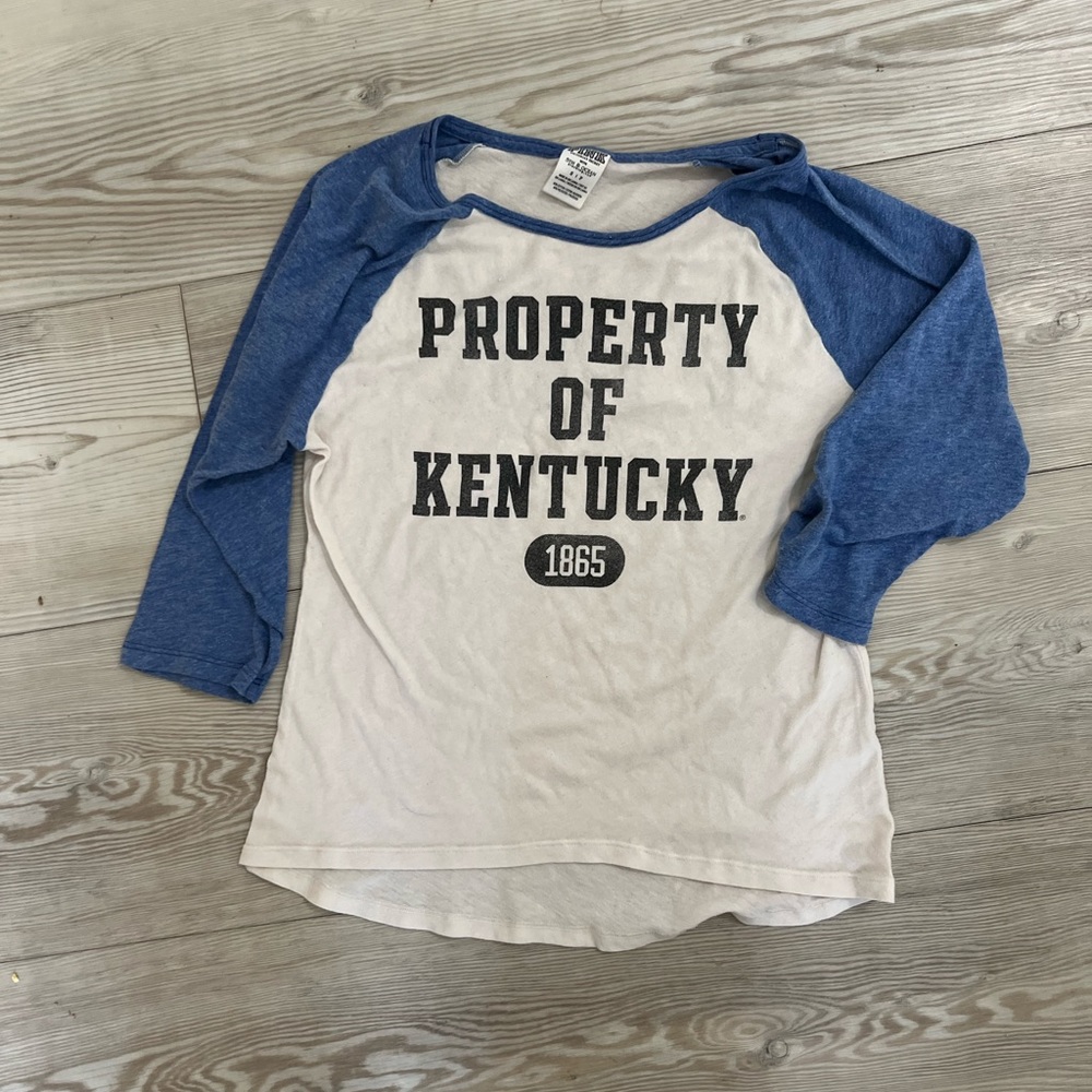PINK Victoria’s Secret Kentucky t-shirt, small